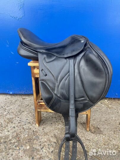 Продам седло