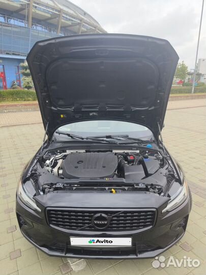 Volvo S60 2.0 AT, 2021, 21 000 км