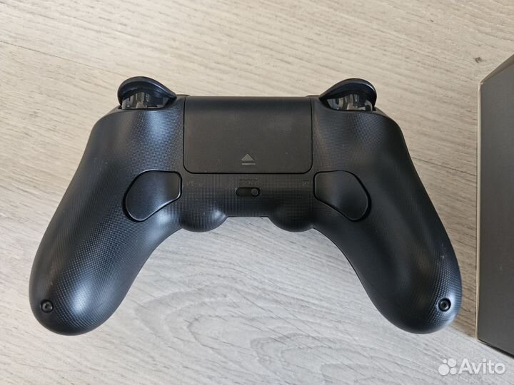 Геймпад 8BitDo Pro 2