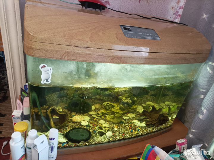 Аквариум с тумбой
