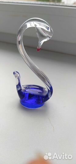 Статуэтка Лебедь