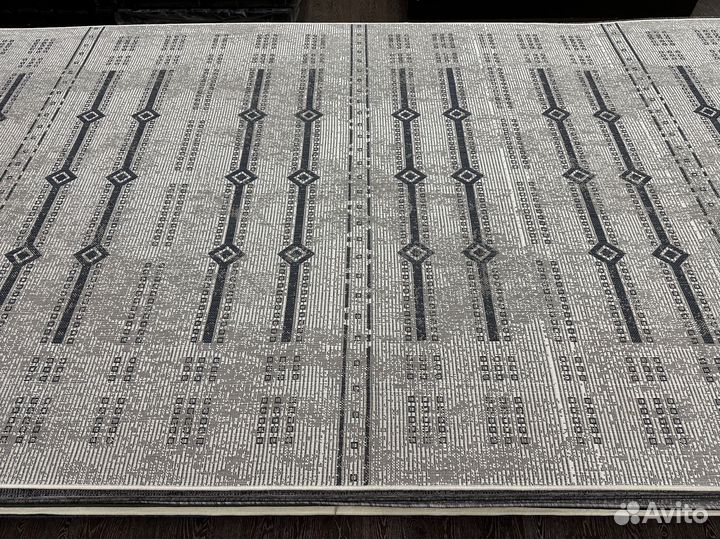 Ковер, циновка 2х3.9 новый