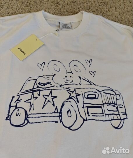 Футболка Vetements Scribbled Car/Heart