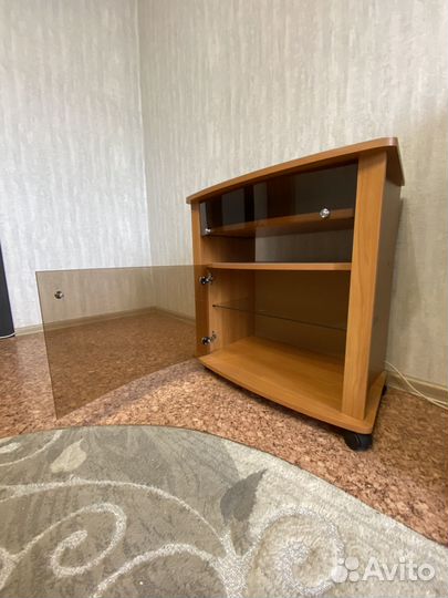 Тумба под телевизор