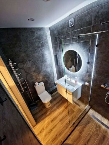 1-к. квартира, 42 м², 2/3 эт.