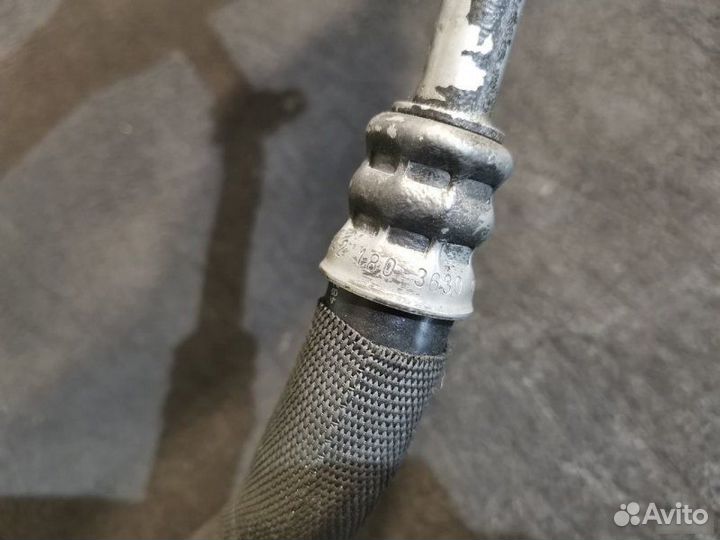 Трубка масляного радиатора Mercedes G W463