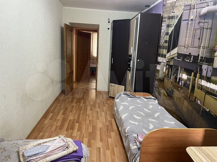 3-к. квартира, 65 м², 2/5 эт.