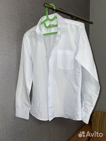 Рубашка белая