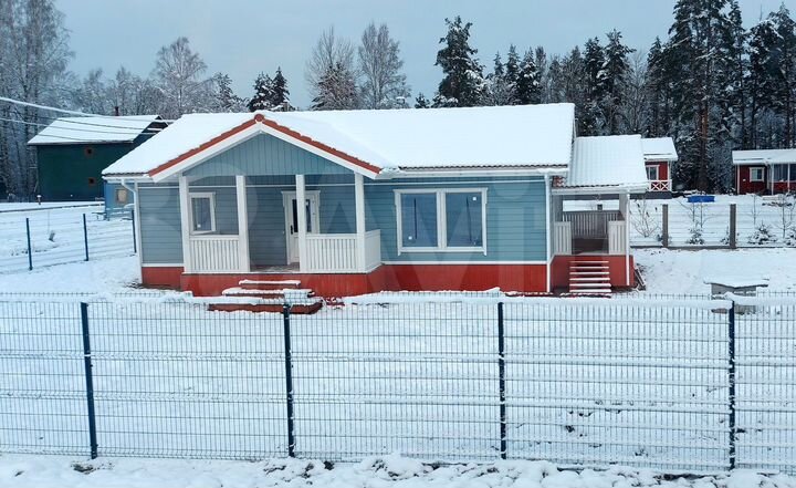 Коттедж 105 м² на участке 10,4 сот.