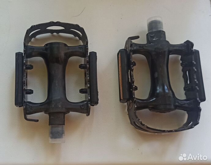 Педали для спортивного, горного велосипеда