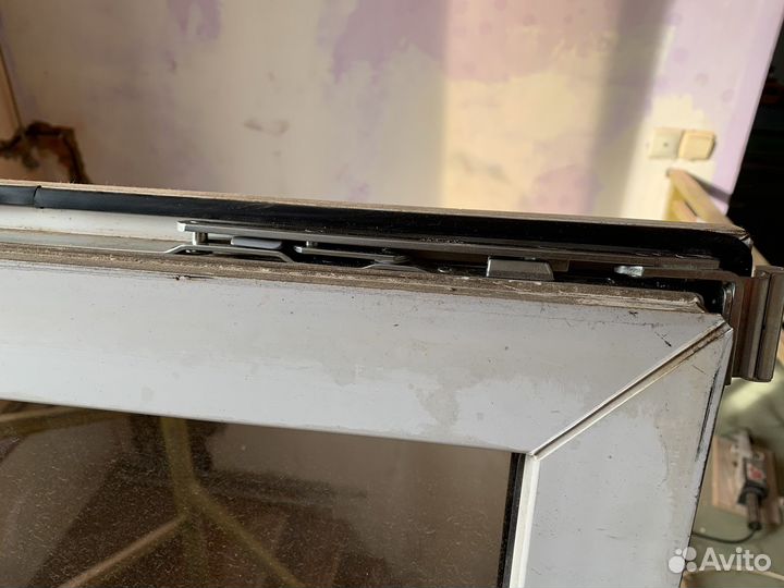 Замена уплотнителя для пластиковых окон и ремонт