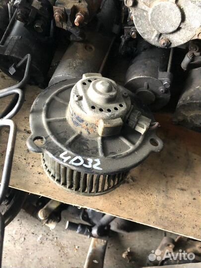 Mitsubishi canter вентилятор печки б.у