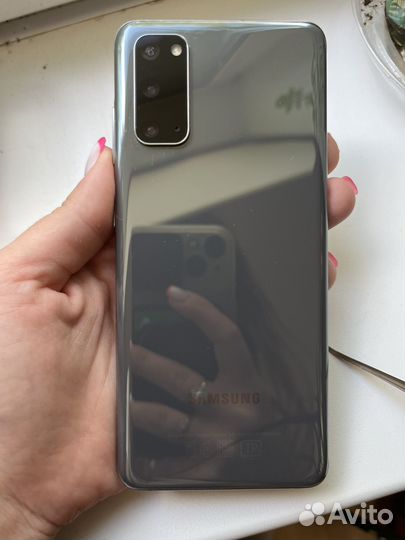 Samsung Galaxy S20, 8/128 ГБ