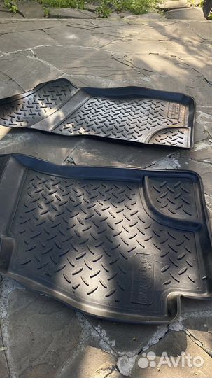Автомобильные коврики резиновые Hyundai Accent