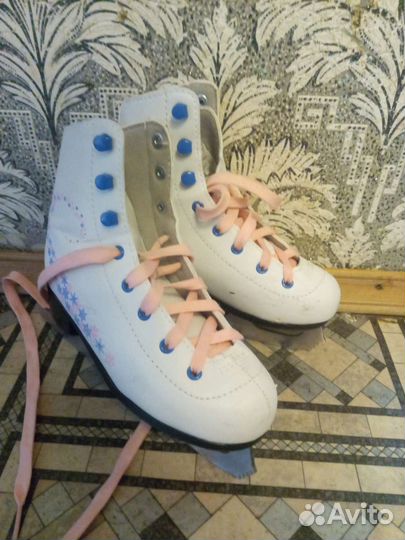 Коньки фигурные детские