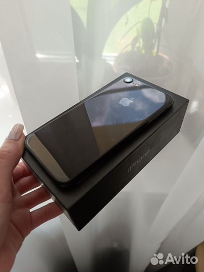iPhone 7, 128 ГБ