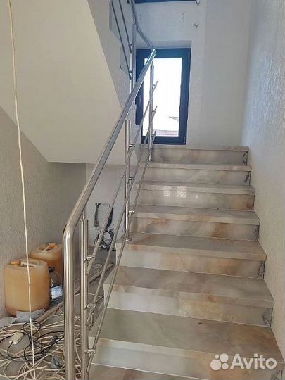 Поручни и перила из нержавеющей стали