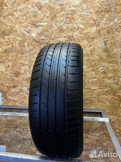 Goodyear EfficientGrip 225/55 R17