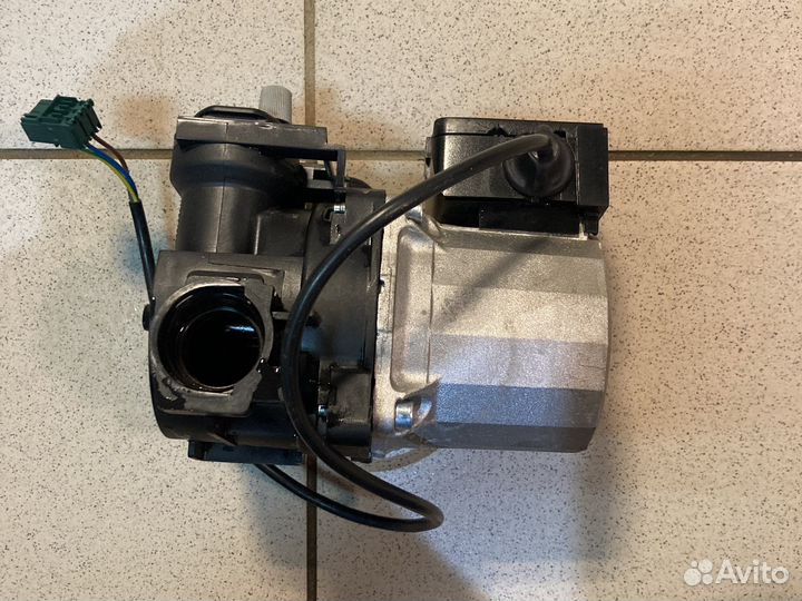 Насос на котел Vaillant