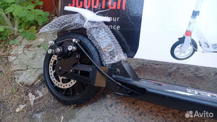 Самокат новый дисковый тормоз