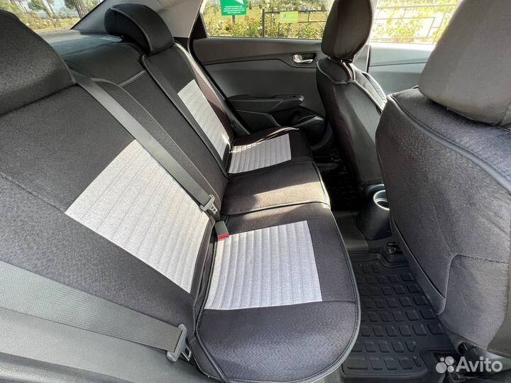 Авточехлы универсальные полный комплект