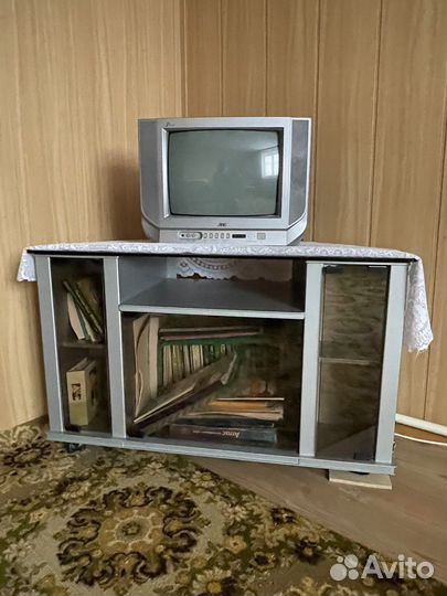 Полка и тумба под тв