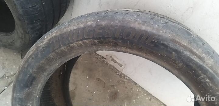 Bridgestone Alenza 001 205/40 R17