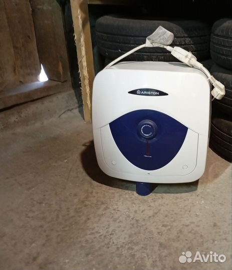 Водонагреватель 15л