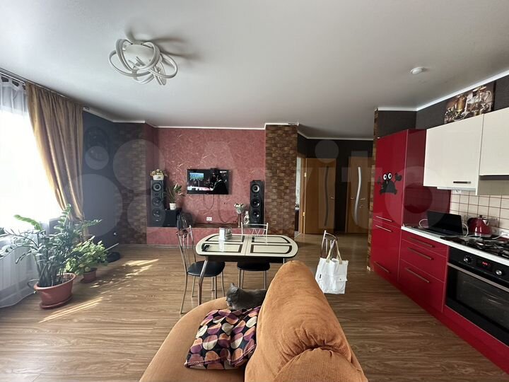 Дом 108 м² на участке 11 сот.