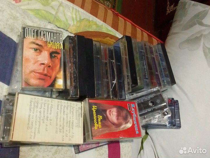 Аудиокассеты с записью