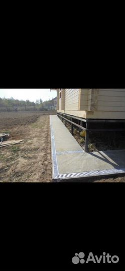 Бригада строителей