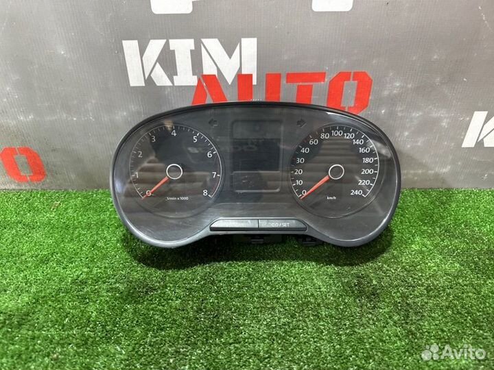 Панель приборов (щиток) Volkswagen Polo 5 