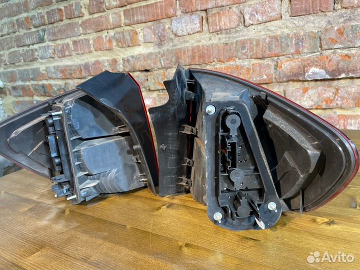 Задние фонари заднее Bmw X1 E84 N46B20 2.0 Дорест