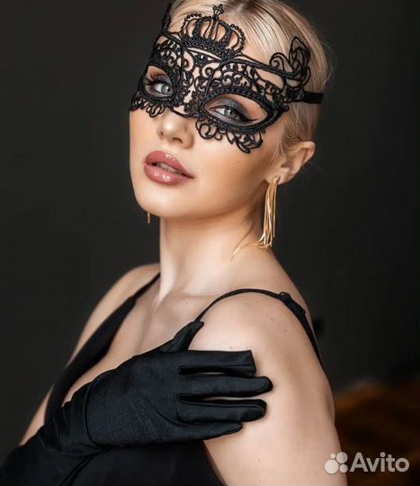 Маска карнавальная новая