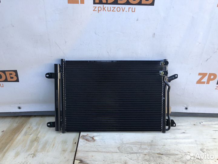 VW Jetta 6 2011- Новый Радиатор Кондиционера