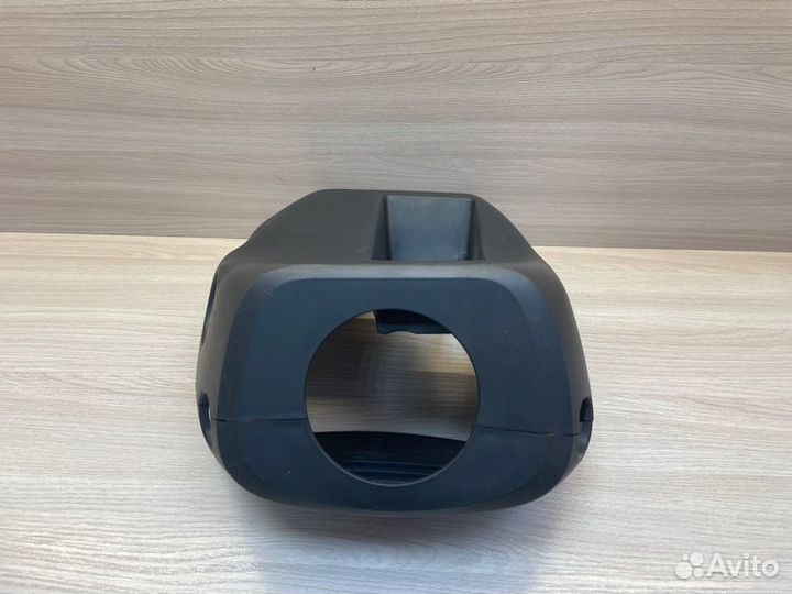 Подрулевой кожух LADA X-Ray