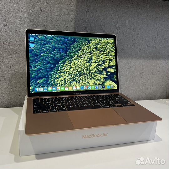 Macbook Air 13 M1 8/256 Gold