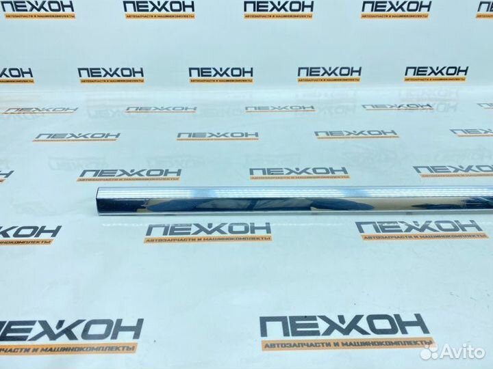 Молдинг двери задний левый Bmw 7-Series G12 3.0