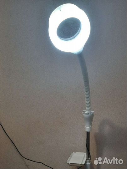 Лампа лупа напольная