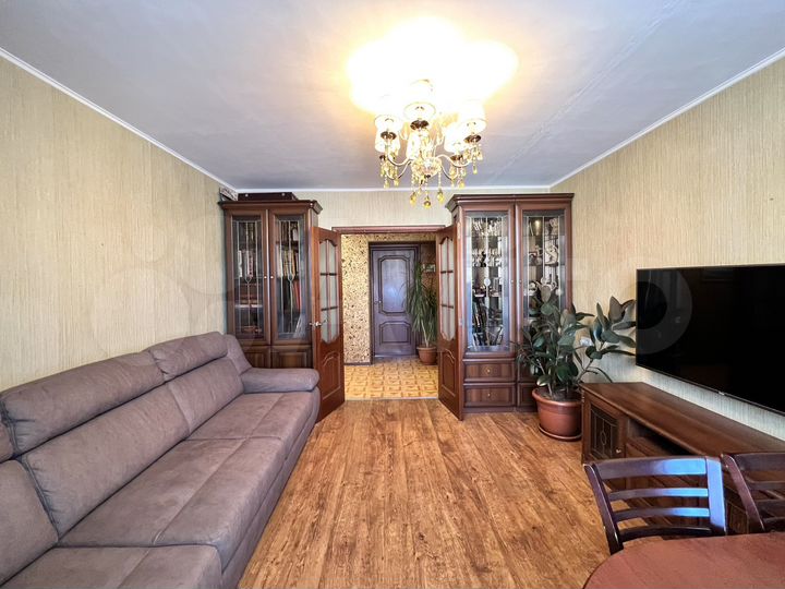 4-к. квартира, 92 м², 14/14 эт.