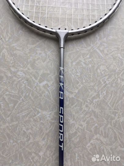 Ракетка для бадминтона