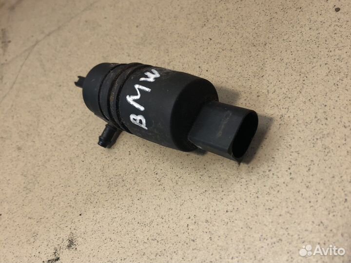 BMW 7 E65 Моторчик омывателя