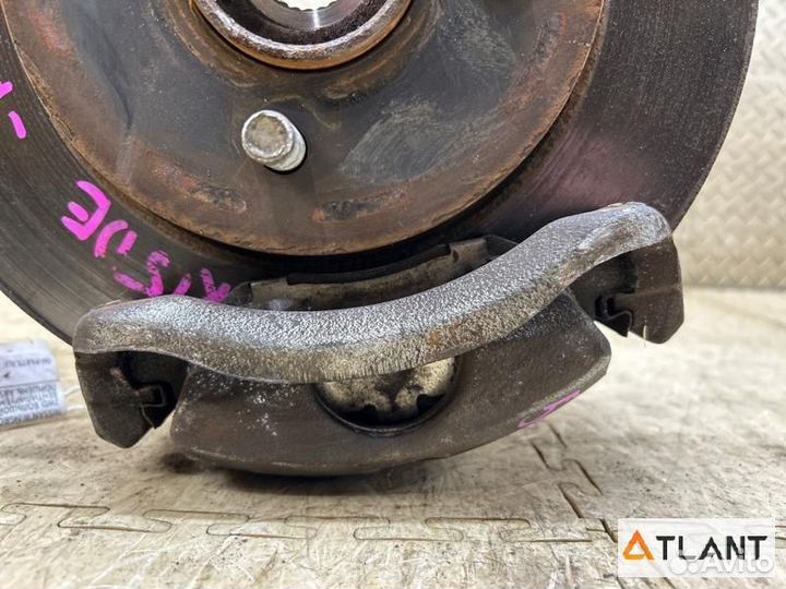 Ступица передняя левая nissan wingroad