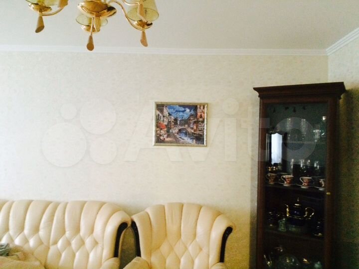 2-к. квартира, 58 м², 3/12 эт.