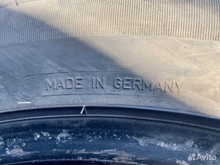 Goodyear Eagle Touring 225/55 R19