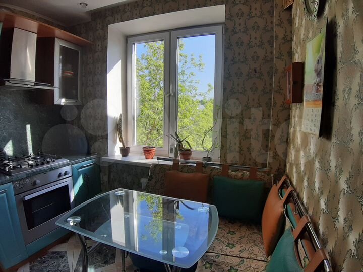 2-к. квартира, 50 м², 5/5 эт.