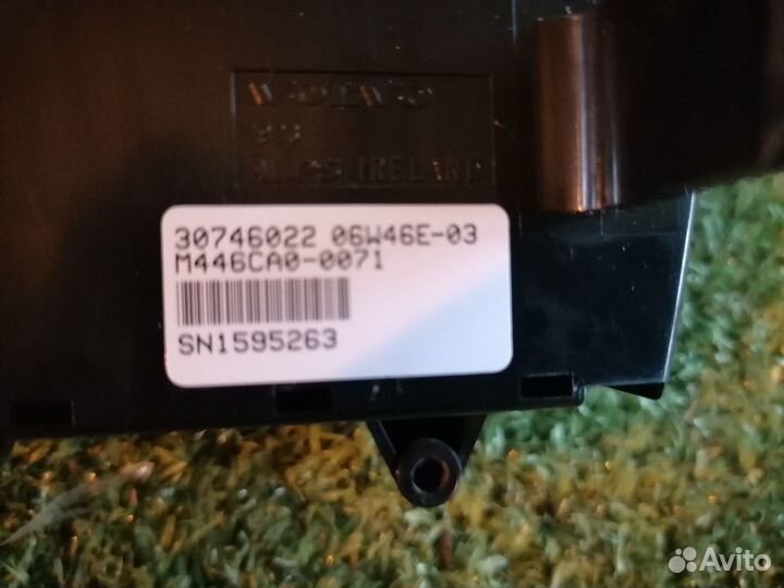 Блок управления климат-контролем 30746022 Volvo V7