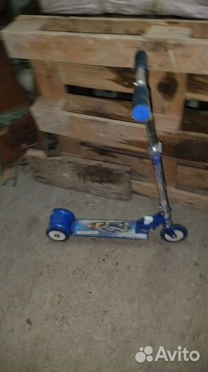 Самокат детский бу в хорошем состоянии