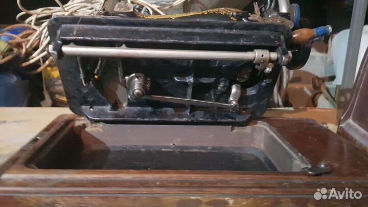 Швейная машина Singer