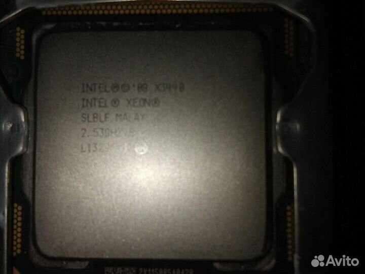 Материнская плата с процессором на 1156 сокете